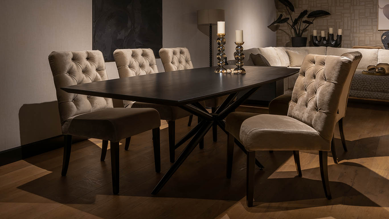 UrbanSofa Milou Eetkamerfauteuil Catania Grey Lara Eettafel Fuze Leg Website 2
