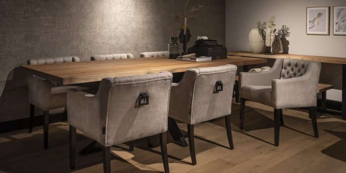 UrbanSofa-Raven-Presto-Eetstoel-Dursy-Light-Grey-Rocco-Eettafel-Spinpoot-Zwart-Liggend UrbanSofa-Raven-Presto-Eetstoel-Dursy-Light-Grey-Rocco-Eettafel-Spinpoot-Zwart-Liggend