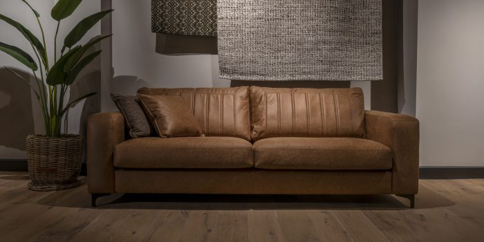 UrbanSofa-Ryan-Sofa-Gallardo-Leder-Brown-Liggend UrbanSofa-Ryan-Sofa-Gallardo-Leder-Brown-Liggend