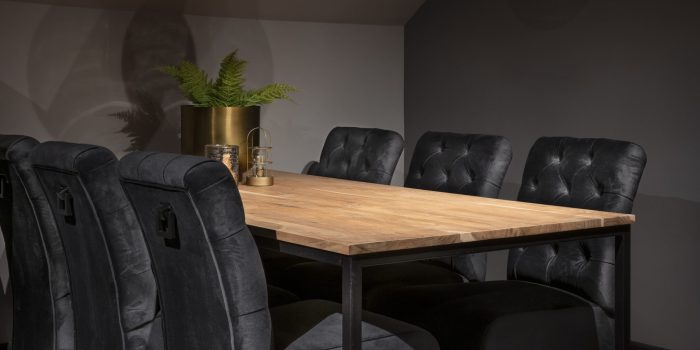 UrbanSofa-Toulouse-No-Arms-Eetstoel-Napels-Black-Monaco-Eettafel-Liggend UrbanSofa-Toulouse-No-Arms-Eetstoel-Napels-Black-Monaco-Eettafel-Liggend